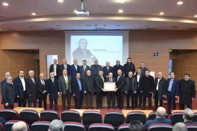 Malatya TSO&rsquo;dan Vahap Munyar&rsquo;a "Şeref &Uuml;yeliği Beratı"
