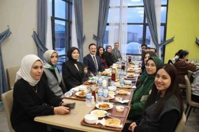 Malazgirt Gen&ccedil;lik ve Spor M&uuml;d&uuml;rl&uuml;ğ&uuml;&rsquo;nden anlamlı iftar buluşması
