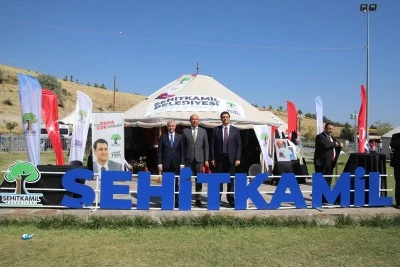 Malazgirt Kutlamalarında Gaziantepli Belediyelerden Örnek Dayanışma