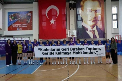 Maltepe&rsquo;de filede anlamlı turnuva: kadınlar adına manşet attılar
