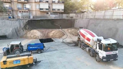 Maltepe’de inşaat yanındaki apartman tedbir amaçlı boşaltıldı
