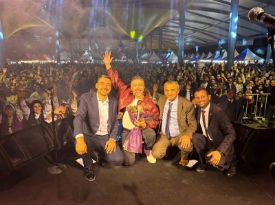 Manavgat&rsquo;ta Karadeniz r&uuml;zgarı esti
