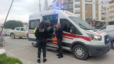 Manavgat&rsquo;ta motosiklet devrildi: 1 yaralı
