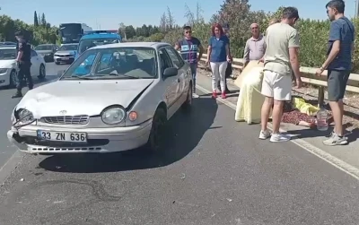 Manavgat’ta motosiklet ile otomobil çarpıştı: 2 yaralı

