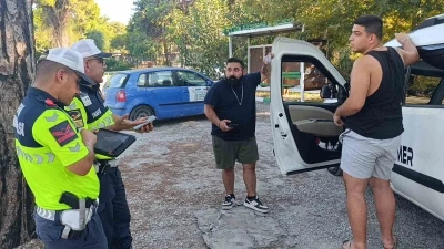 Manavgat’ta sigorta sistemi arızası sürücüye zor anlar yaşattı
