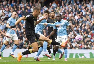 Manchester City, Burnley’i farklı geçti

