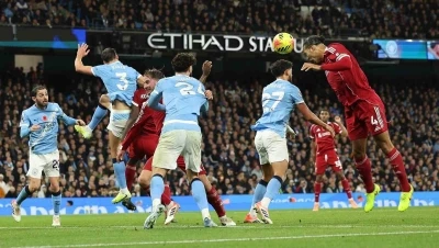 Manchester City, Liverpool’u 3-0 ile geçti
