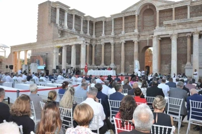 Manisa Büyükşehir Belediye Meclisi tarihi mekanda toplandı
