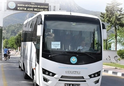 Manisa B&uuml;y&uuml;kşehir&rsquo;den bayramda &uuml;cretsiz mezarlık seferi
