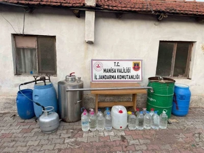 Manisa’da 112 litre sahte içki ele geçirildi
