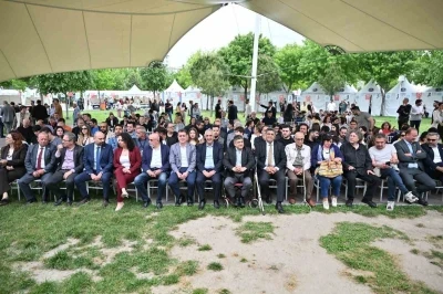 Manisa&rsquo;da 9. Kitap Fuarı kitapseverlerle buluştu
