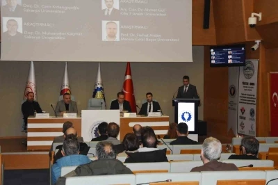 Manisa&rsquo;da akıllı şehirler i&ccedil;in arazi kullanım &ccedil;alıştayı
