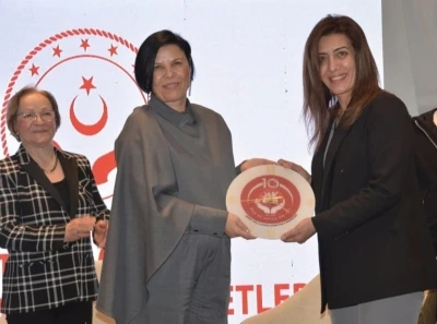 Manisa&rsquo;da gen&ccedil; &ccedil;iftlere b&uuml;y&uuml;k destek
