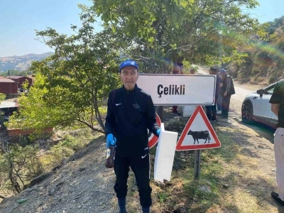 Manisa’da Huzurevi sakinleri çevre temizliği yaptı
