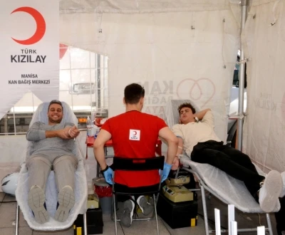 Manisa’da kan bağışına yoğun ilgi
