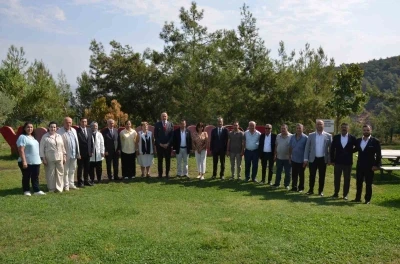 Manisa’da muhtarlar yasa değişikliğini görüştü
