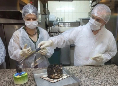Manisa&rsquo;da sıcaklar arttı, gıda kontrolleri sıklaştı
