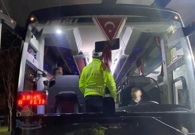 Manisa&rsquo;da terminallerde otob&uuml;slere emniyet kemeri denetimi
