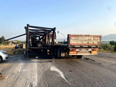 Manisa’da zincirleme kaza: 2 yaralı
