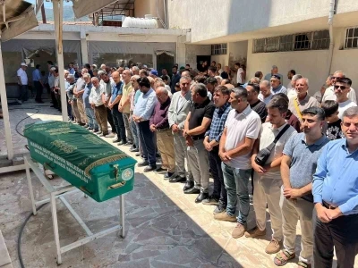 Manisa&rsquo;daki feci kazada hayatını kaybeden 2 kişi defnedildi
