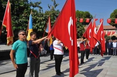 Manisa ilçelerinde 30 Ağustos coşkusu
