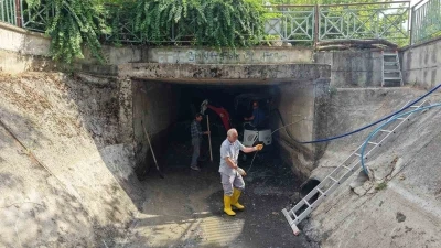 Manisa&rsquo;nın derelerinde koku ve kirliliğe karşı kapsamlı temizlik
