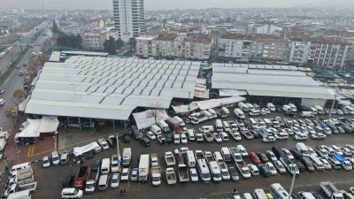 Manisa&rsquo;nın en k&ouml;kl&uuml; pazarı yeni y&uuml;z&uuml;ne kavuşuyor
