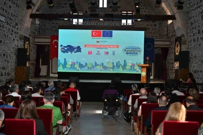 Manisa Sivil Katılım Zirvesi d&uuml;zenlendi
