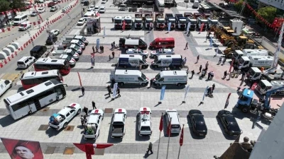 Manisa&rsquo;ya 376 ara&ccedil;lık dev filo
