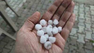 Manisa&rsquo;yı dolu vurdu
