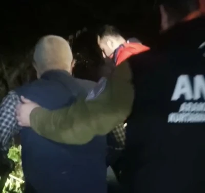 Mantar toplamaya çıktıktan sonra kaybolan yaşlı adam 8 saat sonra bulundu
