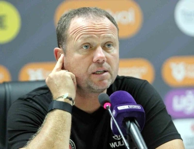 Marcel Licka: &quot;Üçüncü bölgede çok kötü bir takımız&quot;
