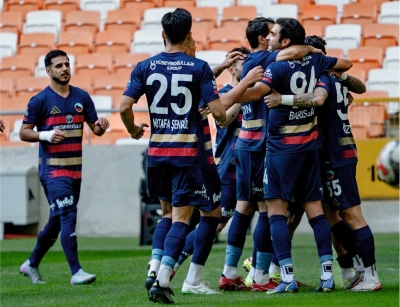 Mardin 1969 Spor  5 gol attı Zirveye oturdu