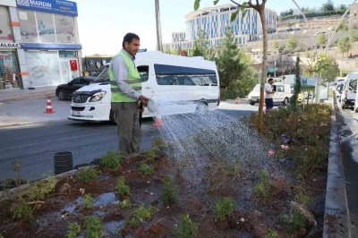 Mardin Büyükşehir Belediyesi Artuklu’da alt ve üst yapı çalışmalarını sürdürüyor
