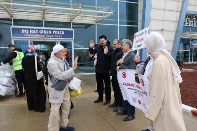 Mardin&rsquo;de 47 &ccedil;ift dualarla umreye uğurlandı