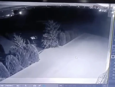 Mardin&rsquo;de kontrolden &ccedil;ıkan tır bariyerlere &ccedil;arptı: Kaza anı kamerada
