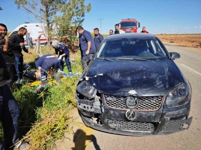 Mardin’de otomobil ile motosikletin çarpıştığı kazada 1 kişi yaralandı