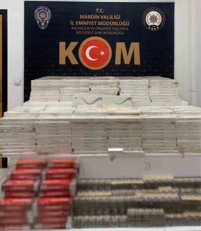 Mardin&rsquo;de tırlarda 7 bin paket ka&ccedil;ak sigara ele ge&ccedil;irildi
