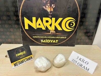 Mardin&rsquo;de uyuşturucu operasyonunda 3 kilogram metamfetamin ele ge&ccedil;irildi
