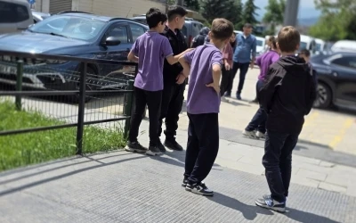 Marketten alınan &ccedil;iğk&ouml;fte &ouml;ğrencileri zehirledi
