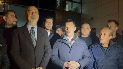 Marmaris Belediyesi&rsquo;ne gece yarısı yapılan baskınla ilgili Başkan &Uuml;nl&uuml;&rsquo;nden a&ccedil;ıklama

