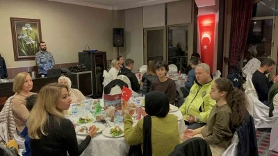 Marmaris İl&ccedil;e Emniyet M&uuml;d&uuml;rl&uuml;ğ&uuml; iftar sofrasını gazi ve şehit yakınları ile paylaştı
