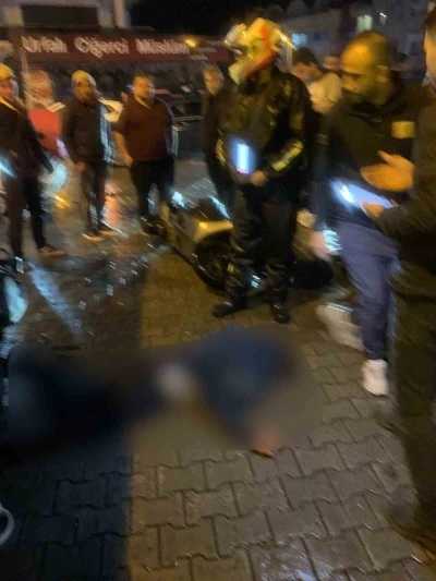 Marmaris&rsquo;te belediye kamyonu ile motosiklet &ccedil;arpıştı: 1 yaralı
