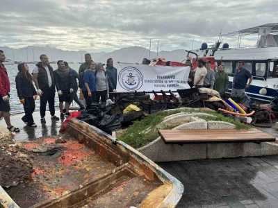 Marmaris’te sezon sonu deniz dibi temizliğinde çıkanlar şaşırttı
