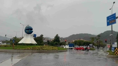 Marmaris’te son 24 saatte 60 kilogram yağış düştü
