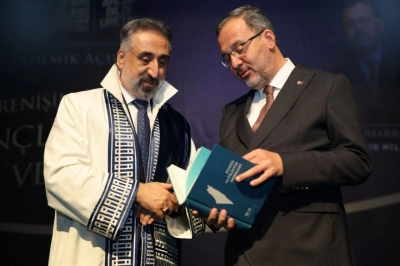 MAÜ’de Akademik Yılın İlk Açılış Dersi Dr. Mehmet Muharrem Kasapoğlu’ndan