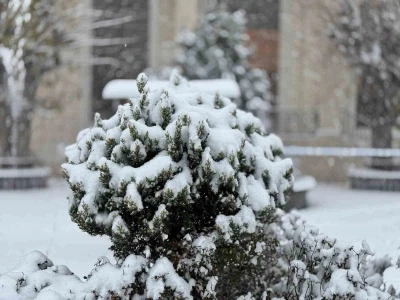 Mazıdağı&rsquo;nda yoğun kar yağışı ve tipi etkili oluyor
