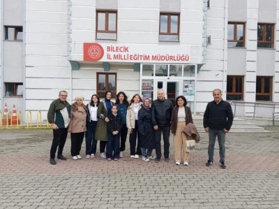 &lsquo;Maziden Atiye &Ccedil;anakkale&rsquo; Programında Bilecikli &ouml;ğrenciler &ouml;d&uuml;llendirildi
