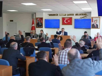 Meclis 26 g&uuml;ndem maddesini karara bağladı
