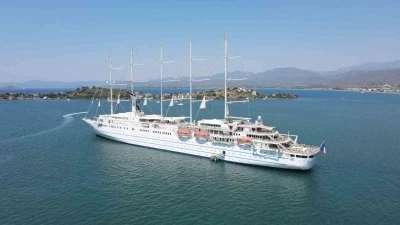 Mega yelkenli yolcu gemisi &quot;Club Med 2&quot; Fethiye’de
